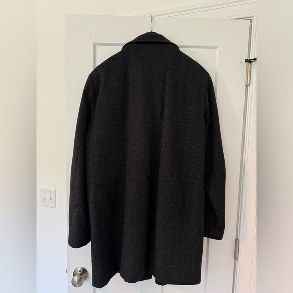 Men’s Jacket - Picture 3 of 5